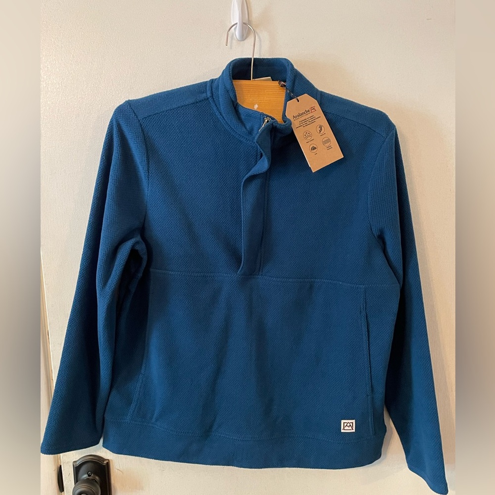 “New” Avalanche sweatshirt with pockets‎ mens medium